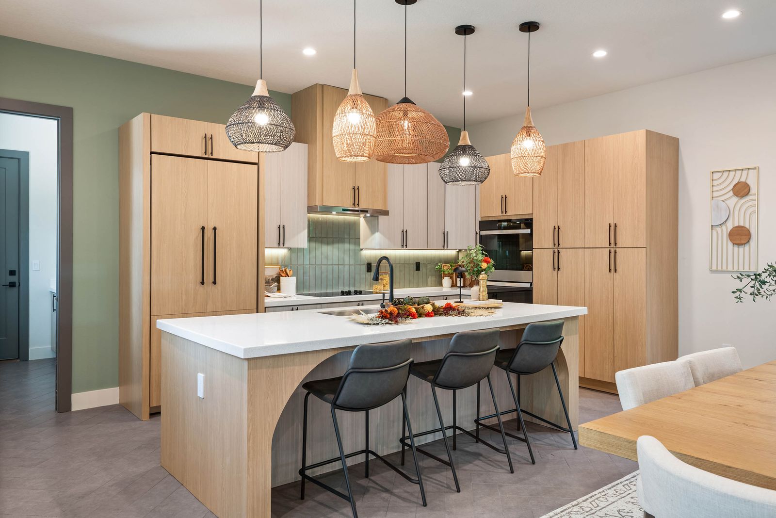 Waldo Street custom home — light and refreshing chateau